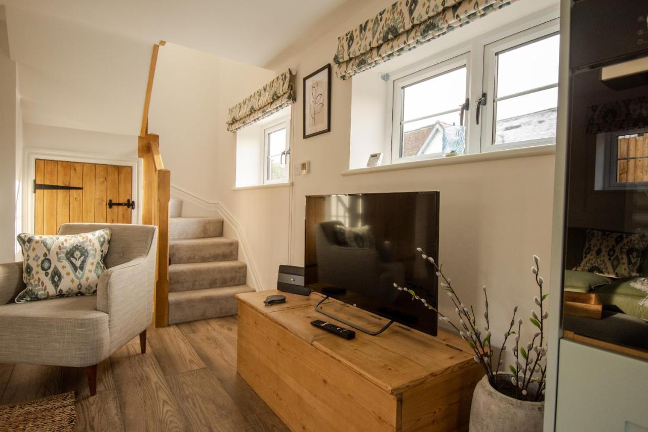 Finwood Green Farm Holiday Cottages-The Calf Shed And The Milk Parlour Henley-in-Arden Екстериор снимка