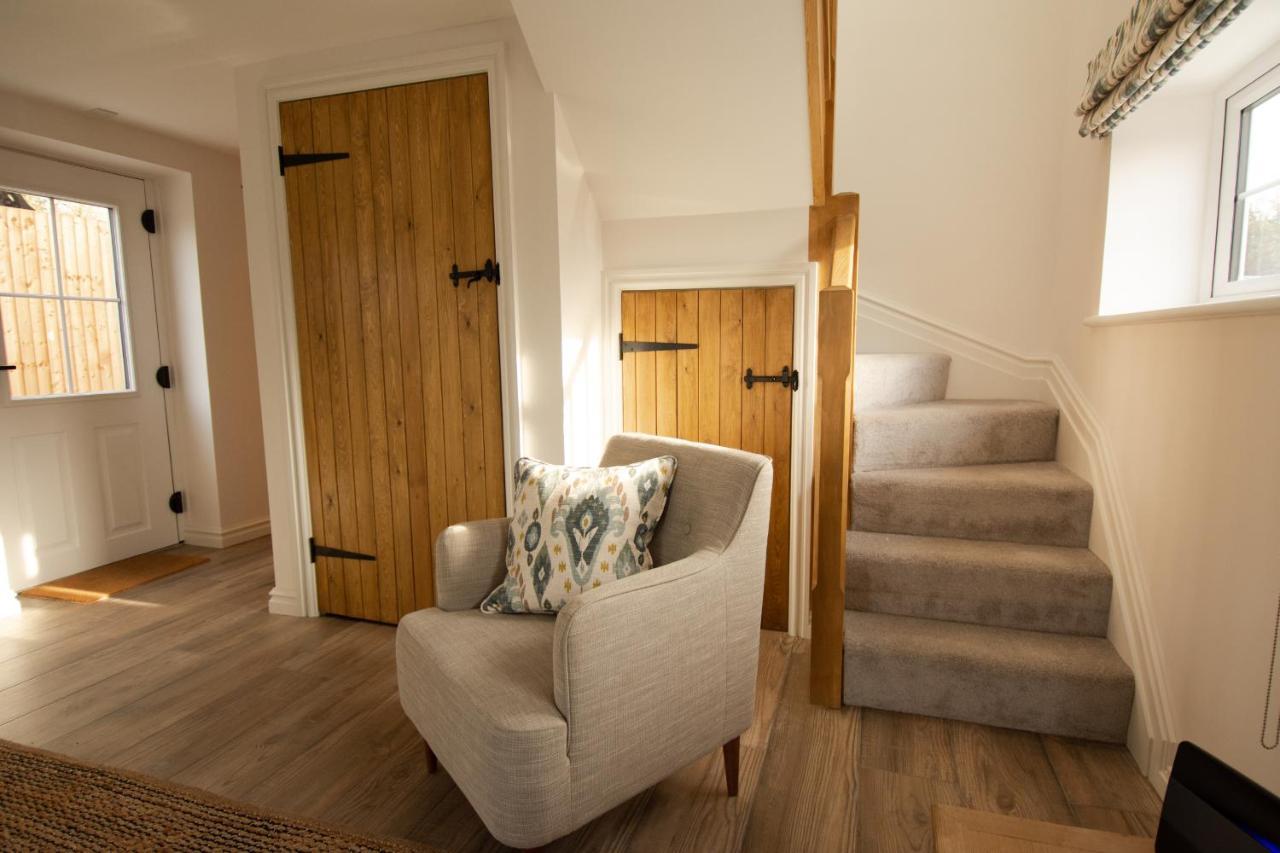 Finwood Green Farm Holiday Cottages-The Calf Shed And The Milk Parlour Henley-in-Arden Екстериор снимка
