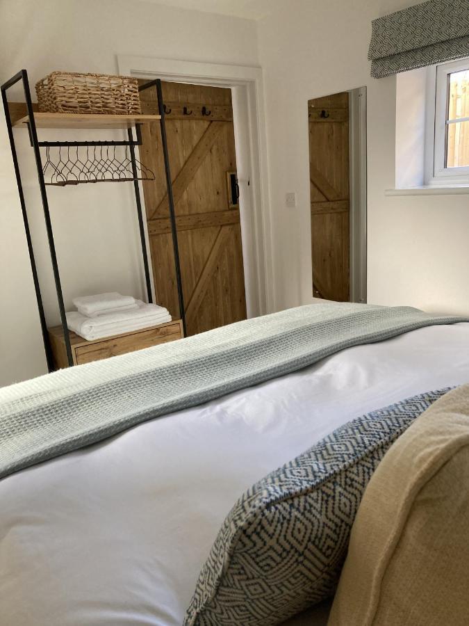 Finwood Green Farm Holiday Cottages-The Calf Shed And The Milk Parlour Henley-in-Arden Екстериор снимка