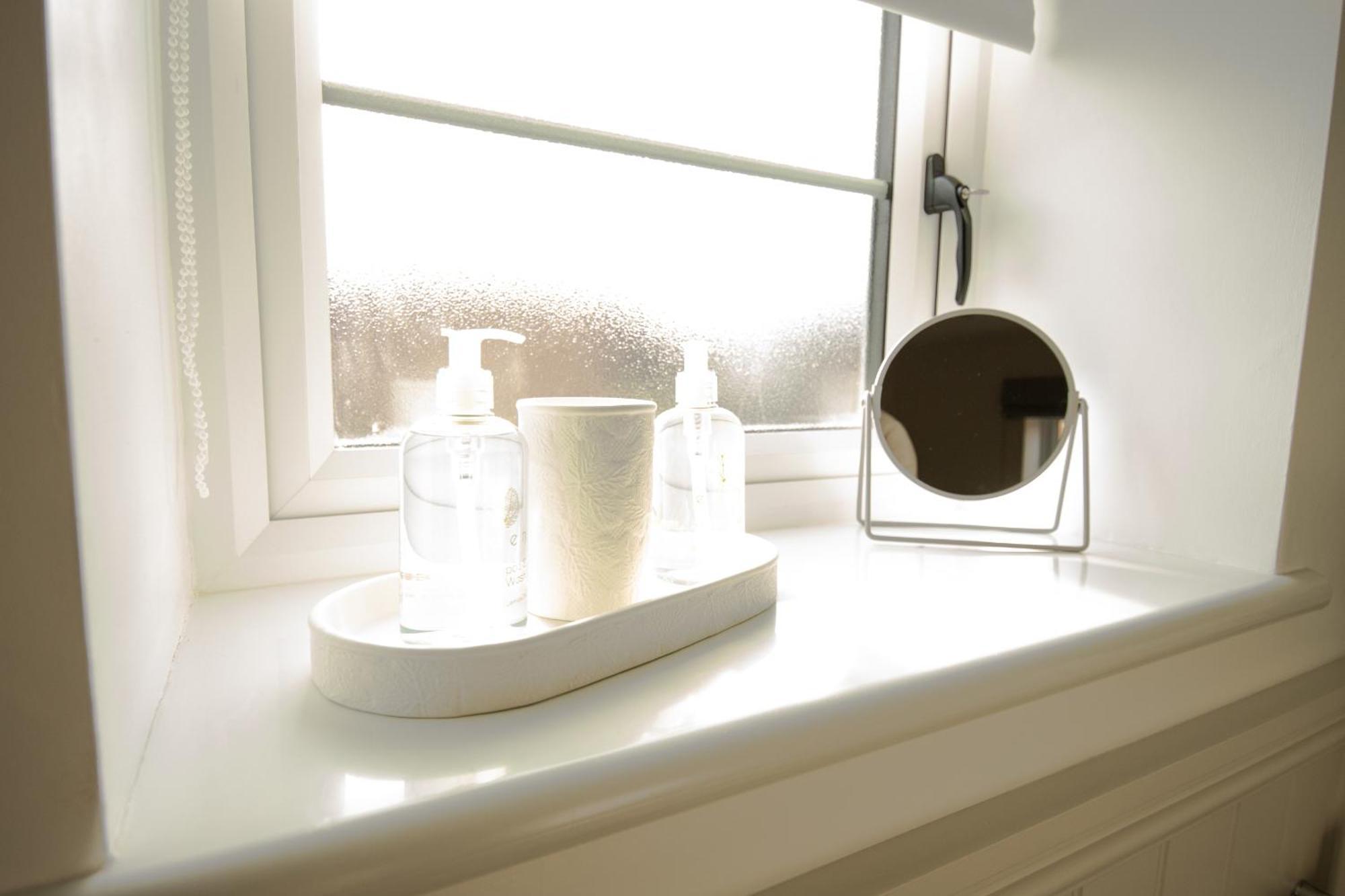 Finwood Green Farm Holiday Cottages-The Calf Shed And The Milk Parlour Henley-in-Arden Стая снимка